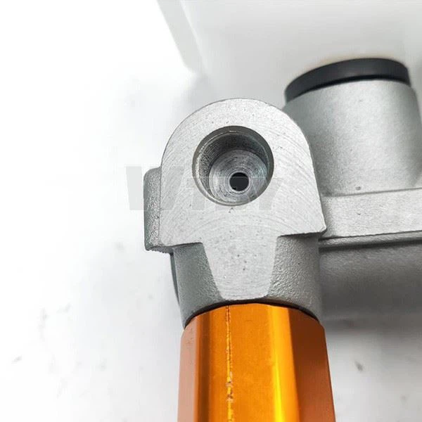 Brake Master Cylinder 