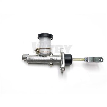 Clutch Master Cylinder For NISSAN PATROL 30610-C7300 30610-32J10