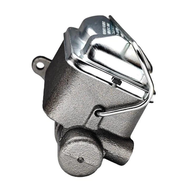 Brake Master Cylinder For Jeep CJ5 CJ7 Scrambler 1978-1986 M39366 8983500995 8133921 08133921 5358746 58133921