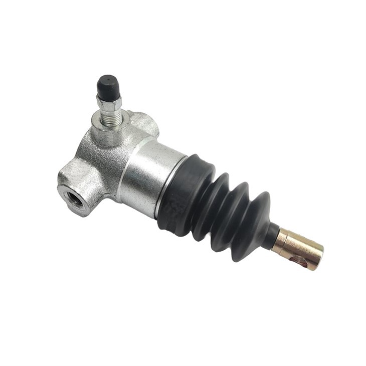 Clutch Slave Cylinder For Massey Ferguson Tractors 630~680 ,7140~7180 ,4265 ,4275 ,4290 020543T1